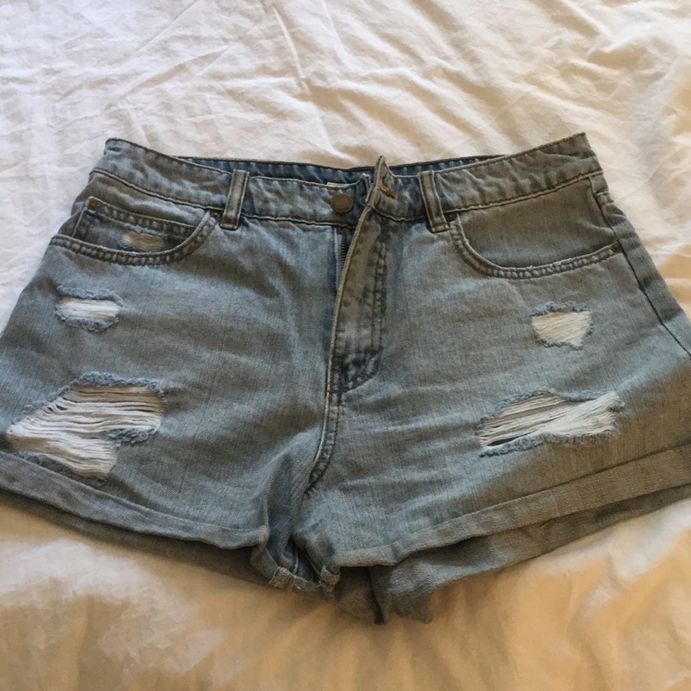 Billabong High waisted light wash shorts